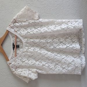 H&M short sleeve lace top